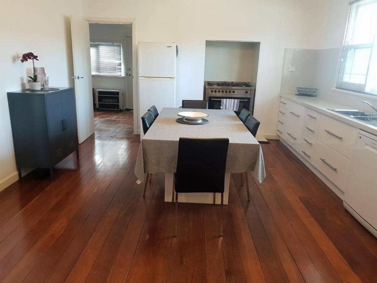 Leisurely Manor - Spacious Three Bedroom Home In ฟรีแมนเทิล ภายนอก รูปภาพ