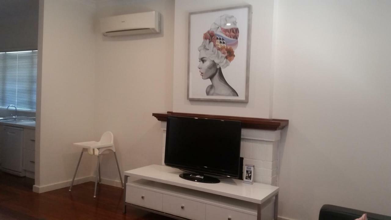 Leisurely Manor - Spacious Three Bedroom Home In ฟรีแมนเทิล ภายนอก รูปภาพ